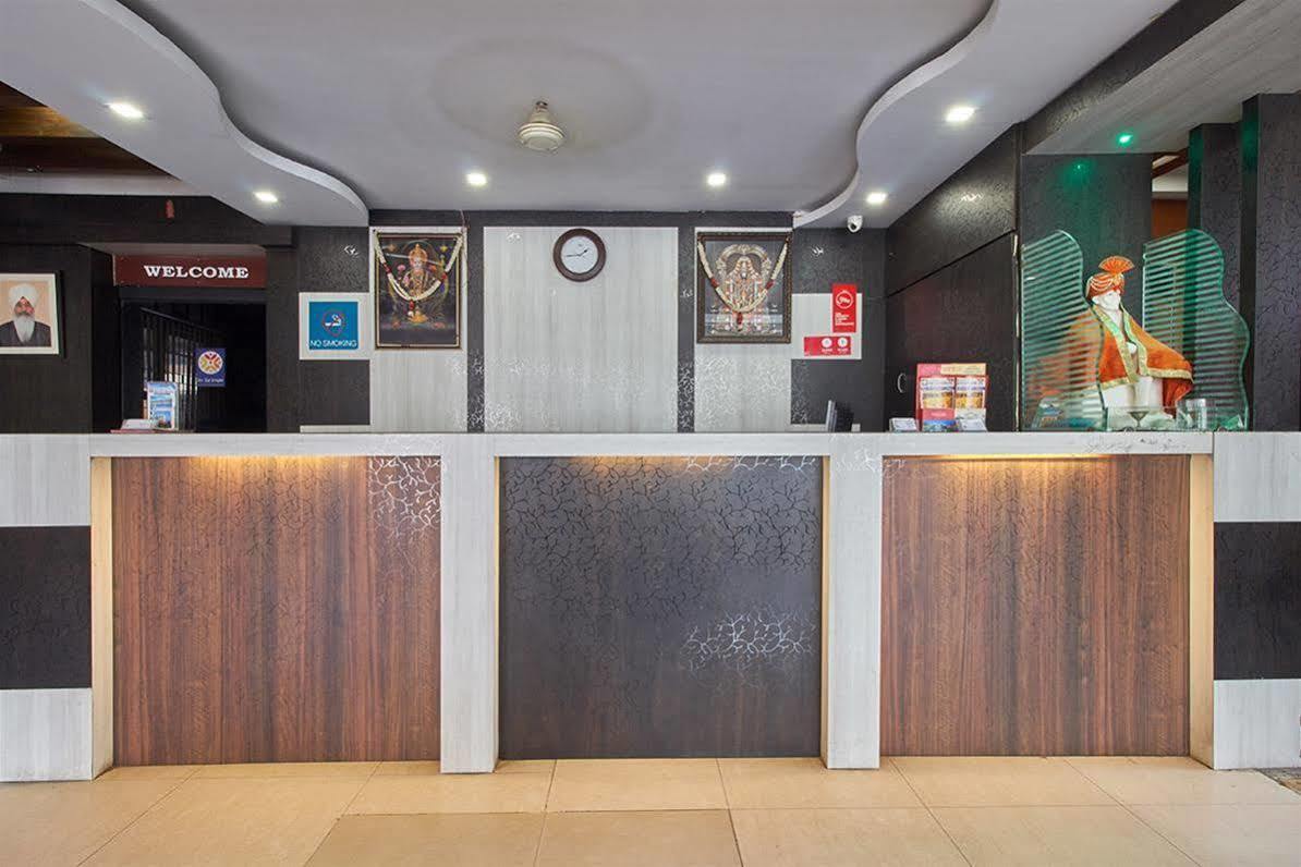 Hotel Sri Sai Krupa Хайдарабад Экстерьер фото