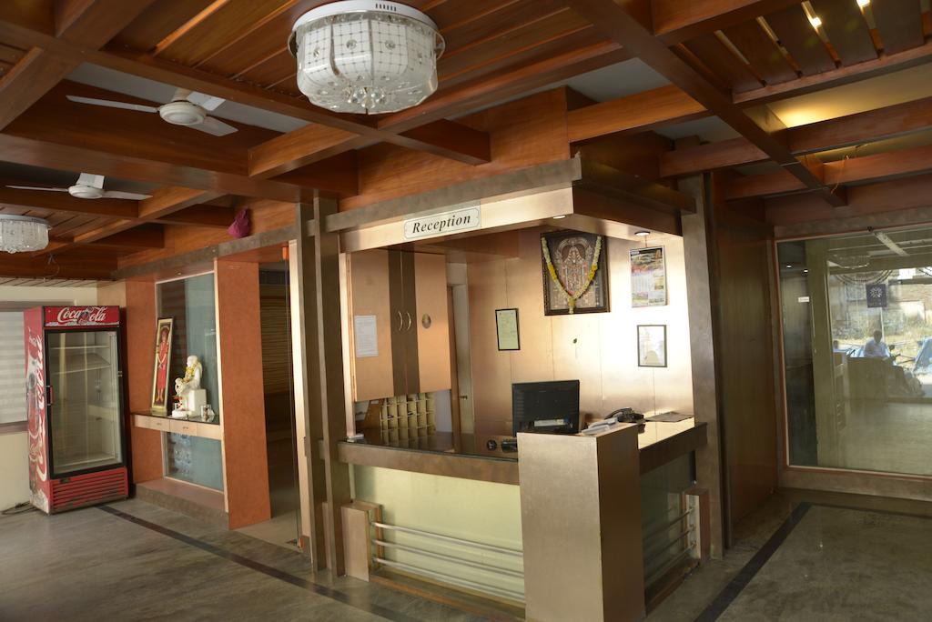 Hotel Sri Sai Krupa Хайдарабад Экстерьер фото